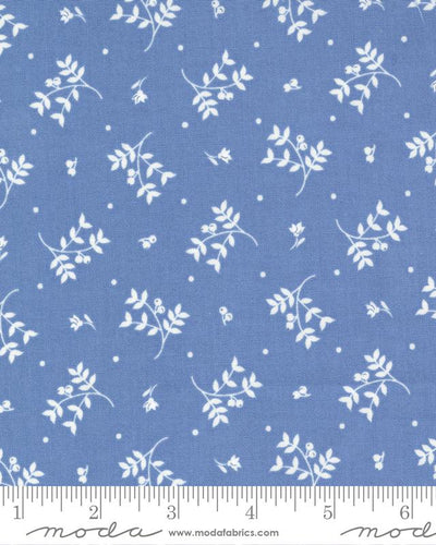 Blueberry Delight Cornflower 3033 16 Moda #1