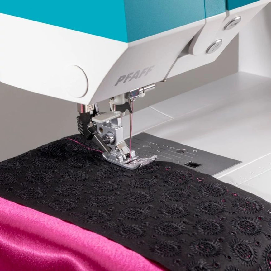 Pfaff ambition™ 620 Sewing Machine