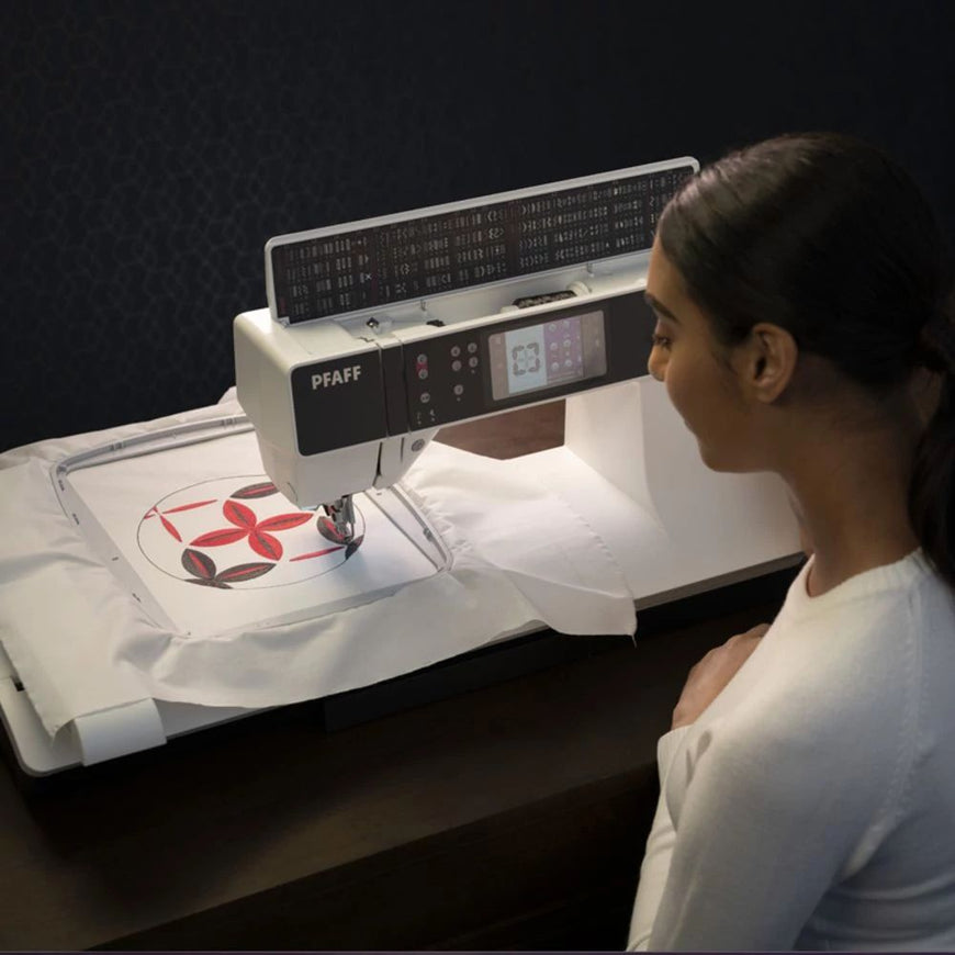 Pfaff Creative™ 3.0 Sewing and Embroidery Machine