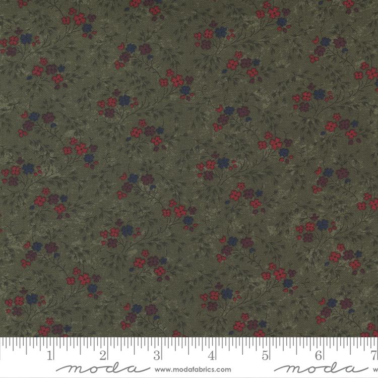 Clover Blossom Farm Leaf 9711 15 Moda #1