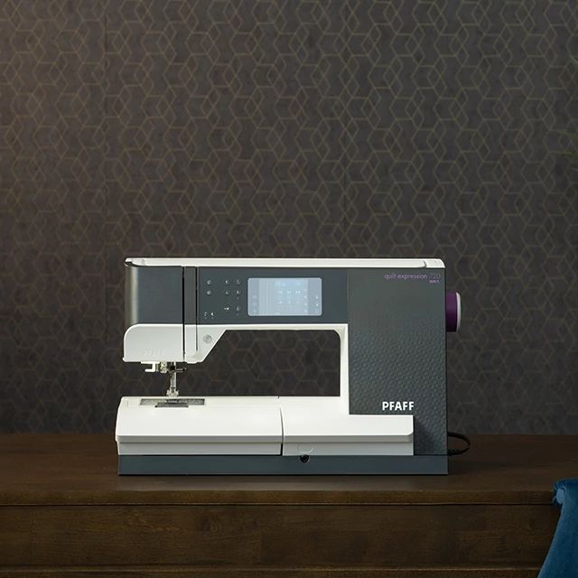 Pfaff quilt expression™ 720 Sewing Machine